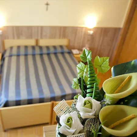 Ξενοδοχείο Moderna