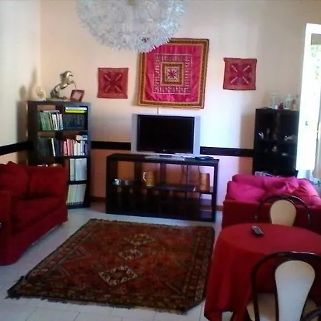 Ξενοδοχείο Moderna 3*