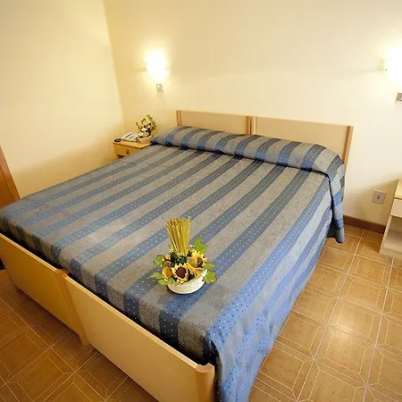Moderna 3* Parma
